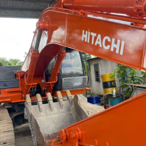 Used Hitachi For Sale in Gujarat
